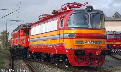 47548 PIKO - Elektrická lokomotiva řady S489.0 „Laminátka“ TT